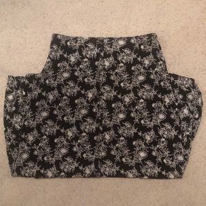 Briggs New York Floral Black Midi Skirt
